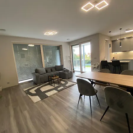 Apartment Modern Living In Budapest